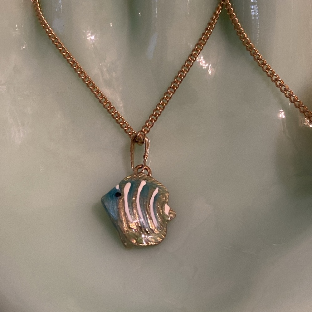 Tropical Fish Trinket Box encrusted with Swarovski crystals NEW W/ Necklace - Picture 12 of 13